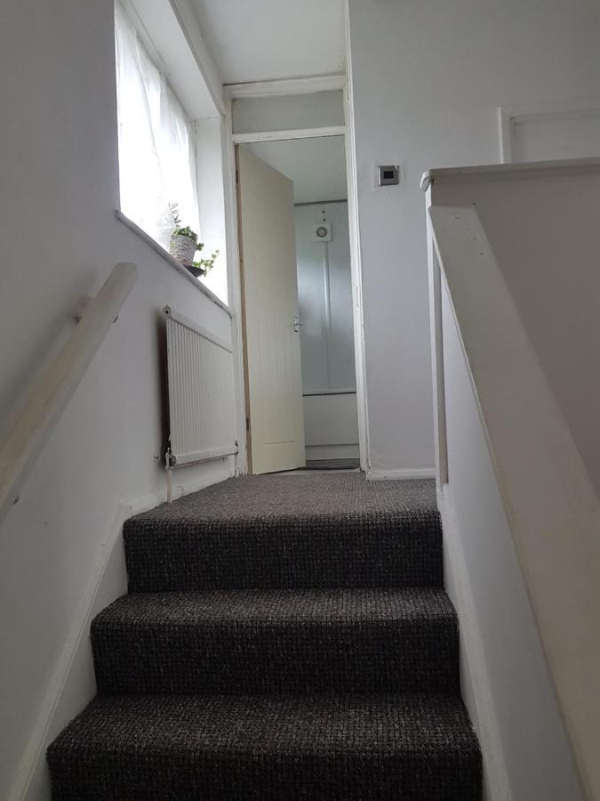 4 Mereside Walk Manchester Eksteriør bilde